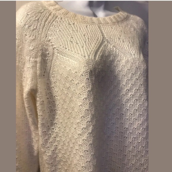 TALBOTS Petite Ivory Crewneck Sweater Soft Knit Pullover Cream Classic Large LP - Picture 3 of 7